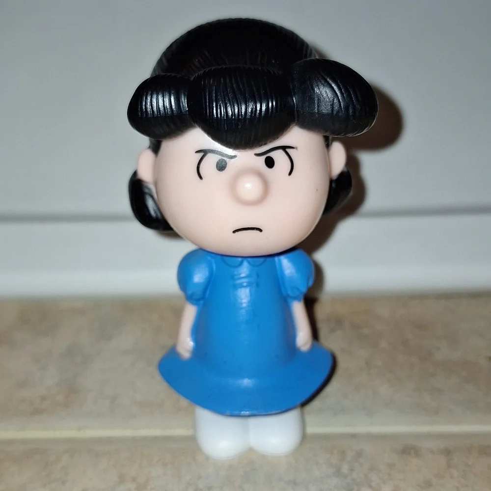 Peanuts Lucy Van Pelt Grumpy‎ Figure Blue Dress Action Toy Collectible